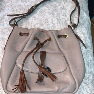 Dooney & bourke nude purple purse